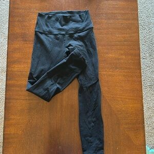 Lulu Lemon Leggings size 6 short